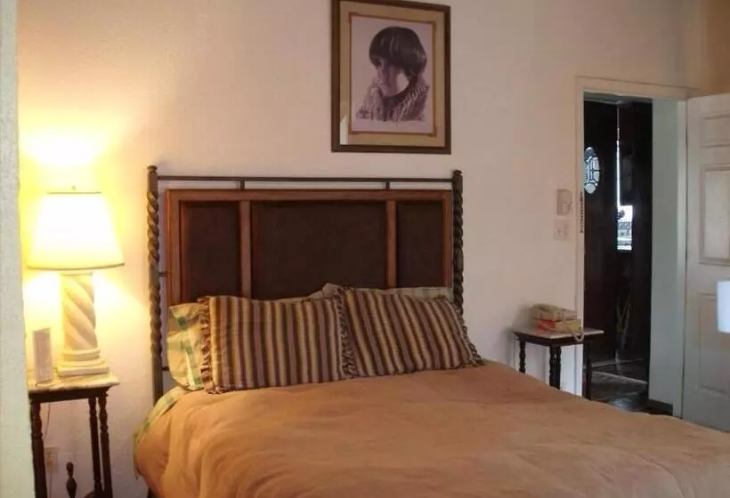 Standard-huone, Lundeen Inn Of The Arts
