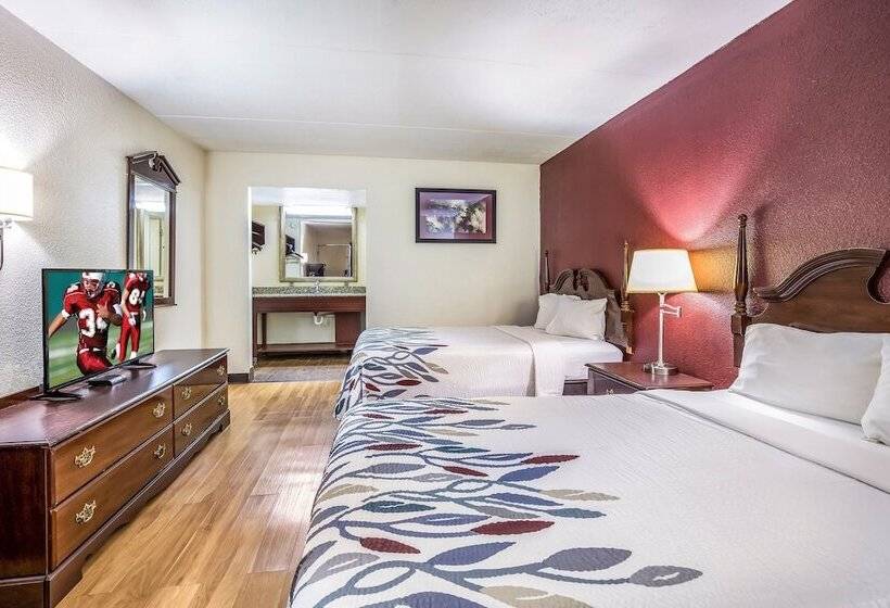 חדר סטנדרט שתי מיטות זוגיות, Red Roof Inn Caryville
