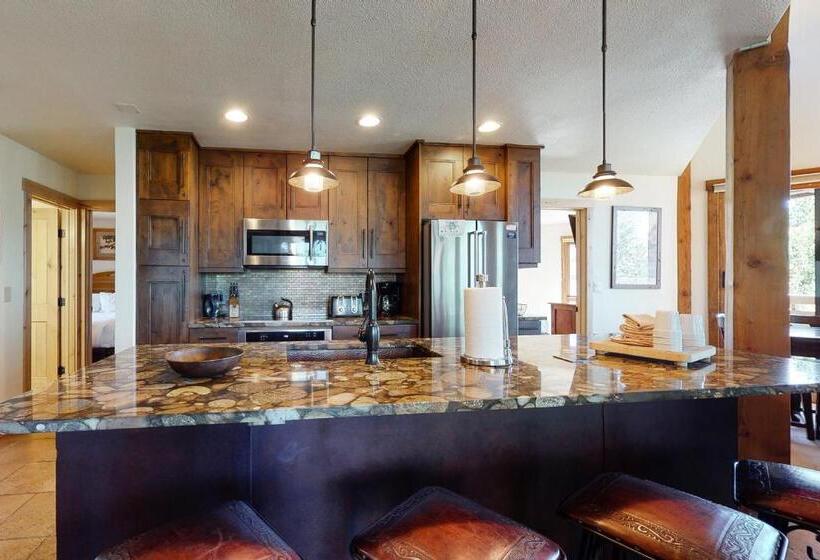 ３ベッドルームアパートメント, The Lodge At Steamboat
