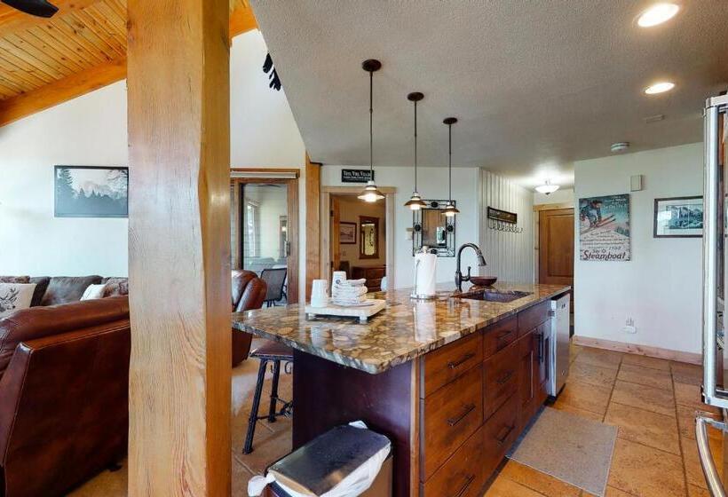 ３ベッドルームアパートメント, The Lodge At Steamboat