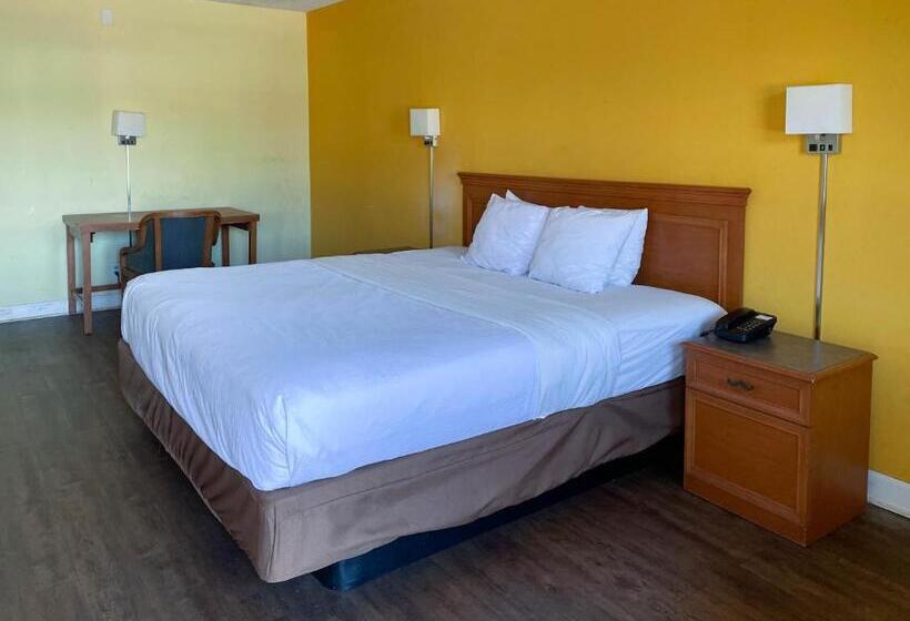 장애인을 위한 킹사이즈 침대 스탠다드 룸, Motel 6 Huntsville Al University Dr