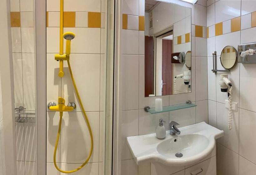 스탠다드 발코니 룸, Landhaus Lührmann