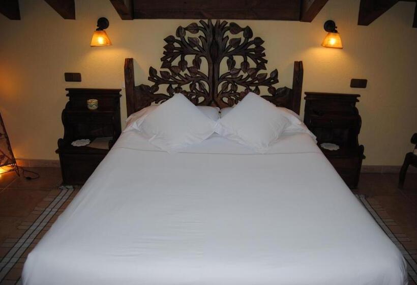 デラックススイート, Rural Los Frutales