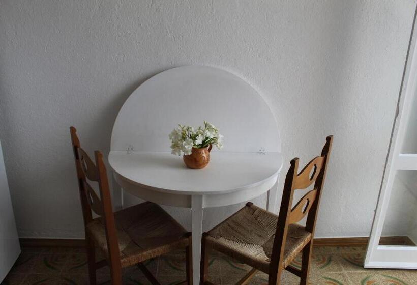 آپارتمان 1 خوابه با چشمانداز دریا, Residenza Gherly