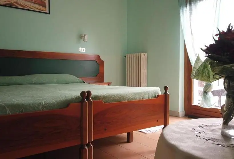 Standard room with outdoor bath, Cristina
