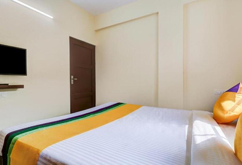 标准间, Itsy Hotels Rain Tulsi Stayz, Palarivattom Junction