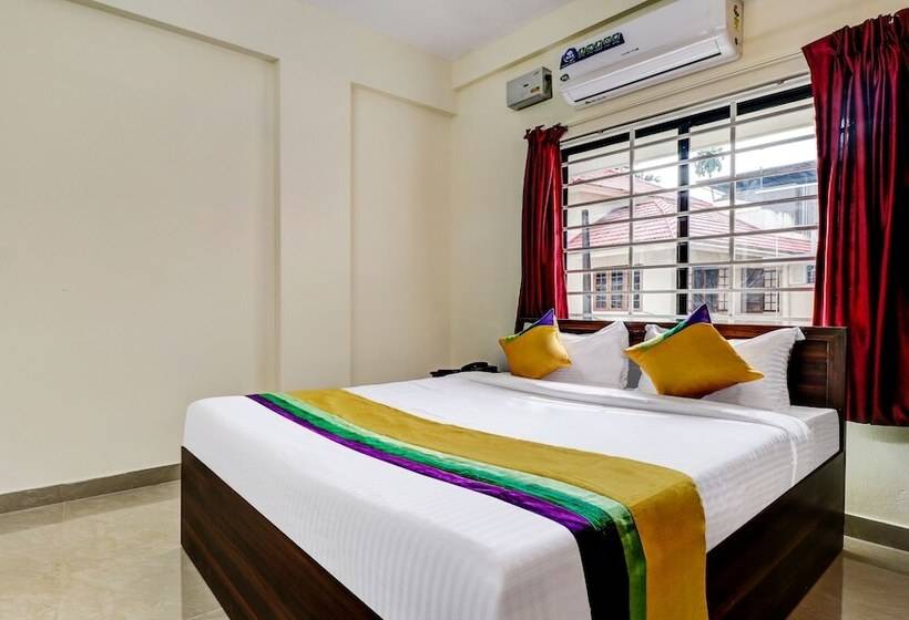 标准间, Itsy Hotels Rain Tulsi Stayz, Palarivattom Junction