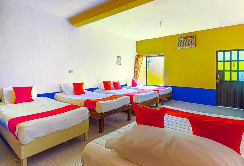 Семейный Номер, Posada Los Faroles