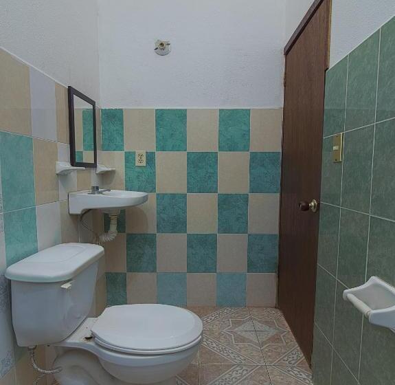 Quarto Quadruple Standard, Posada Los Faroles
