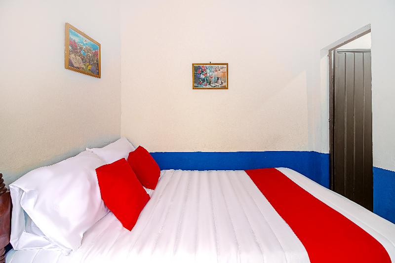 Pokój Standard, Posada Los Faroles