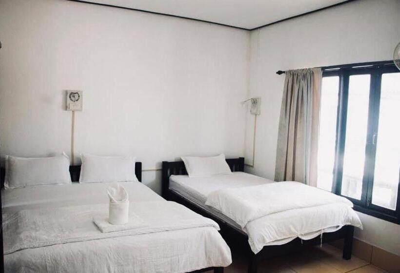 Номер Стандарт с Террасой, Diamond Resort Vang Vieng