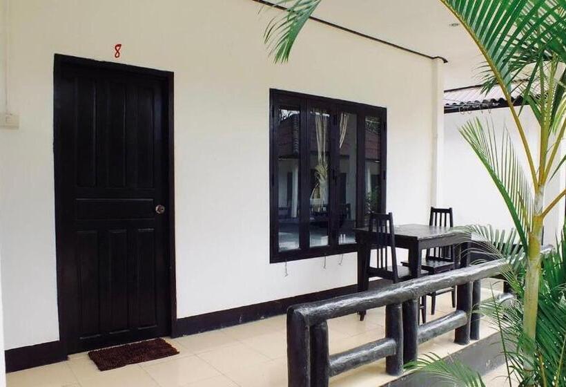 Номер Стандарт с Террасой, Diamond Resort Vang Vieng