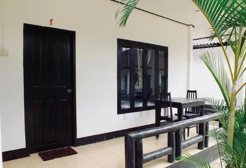 Standard Triple Room with Terrace, Diamond Resort Vang Vieng