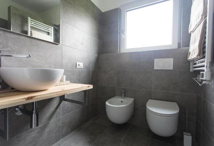 חדר דלוקס נוף בריכה, Aqua&co Bellagio   Eco Conscious Stay