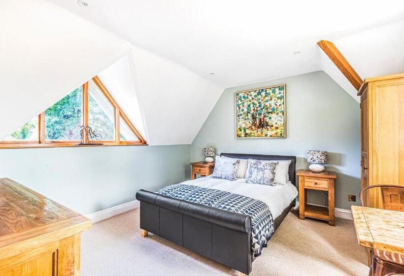 Номер Стандарт, Tilehouse Lodge