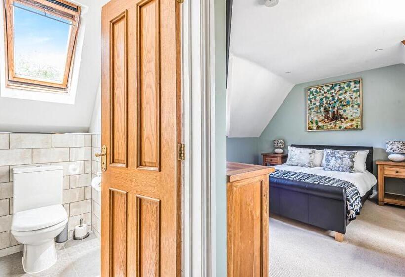 Номер Стандарт, Tilehouse Lodge