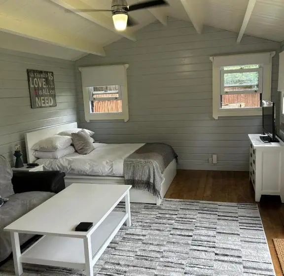 シャレー1寝室, Tilehouse Lodge
