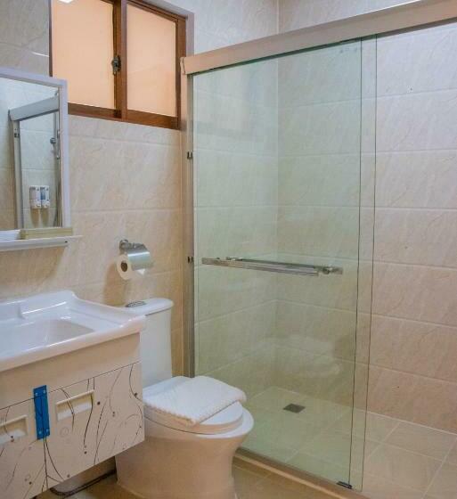 اتاق لوکس, Camotes Ocean Heaven Resort