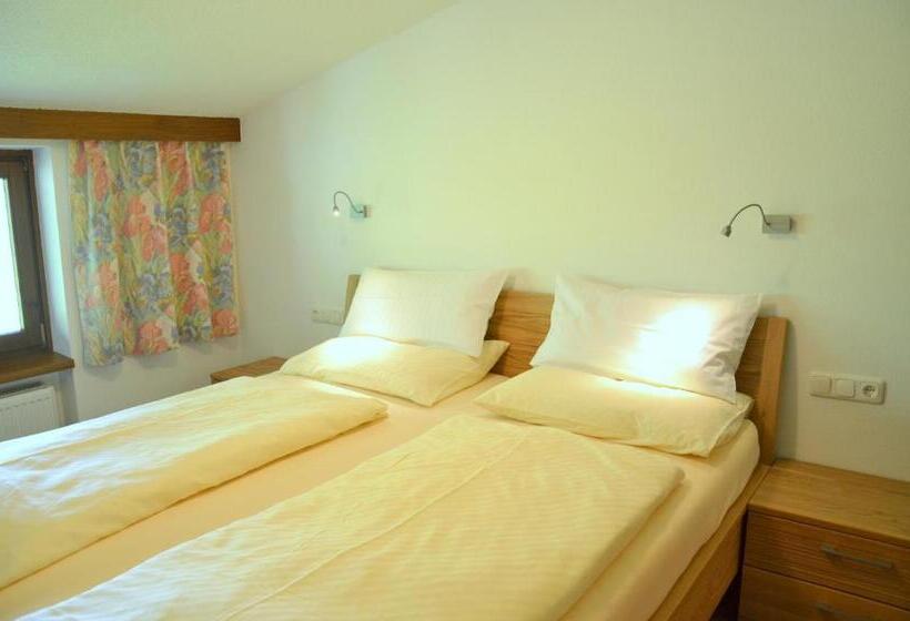 דירת שלושה חדרים, Ferienwohnungen Greiderer Walchsee