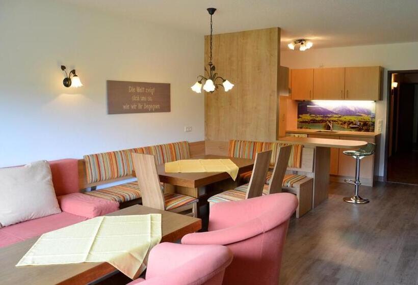 דירת שלושה חדרים, Ferienwohnungen Greiderer Walchsee