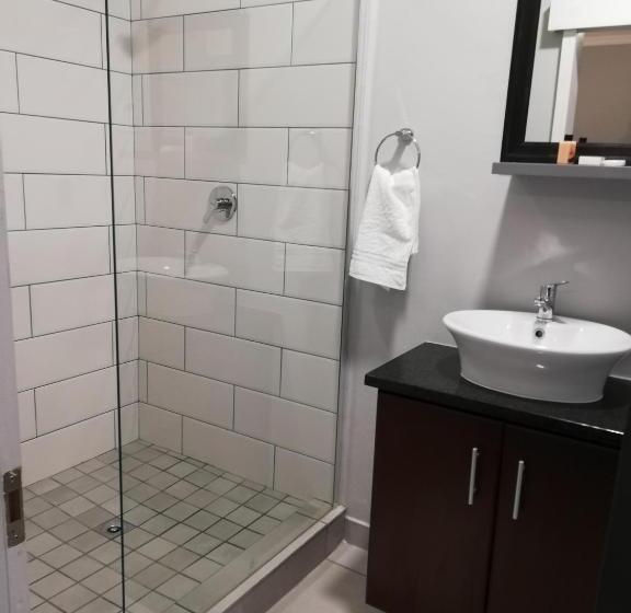 디럭스 룸, Gables B & B