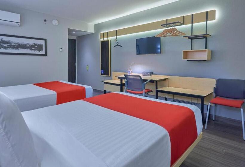 ２ダブルベッドのスタンダードルーム, City Express By Marriott Guaymas