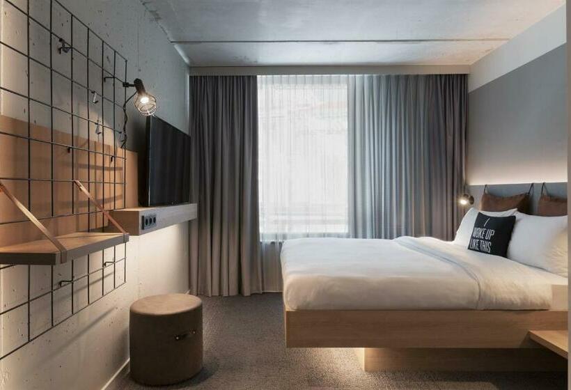 اتاق استاندارد, Moxy Lausanne City