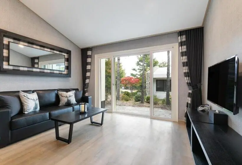 اتاق پریمیوم با چشم‌انداز باغ, Kensington Resort Seorak Valley