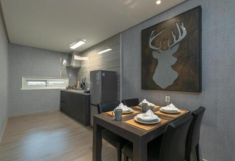 ロイヤルスイート, Kensington Resort Seorak Valley