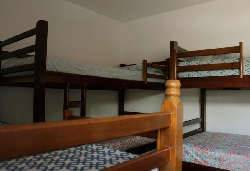 מיטה בחדר משותף, Que Onda!