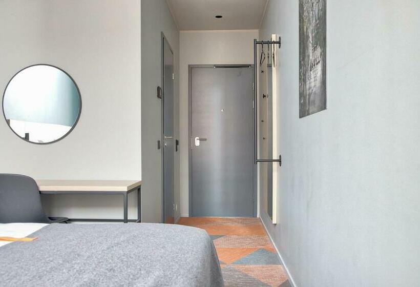 اتاق استاندارد با چشم‌انداز, Citybox Tallinn City Center