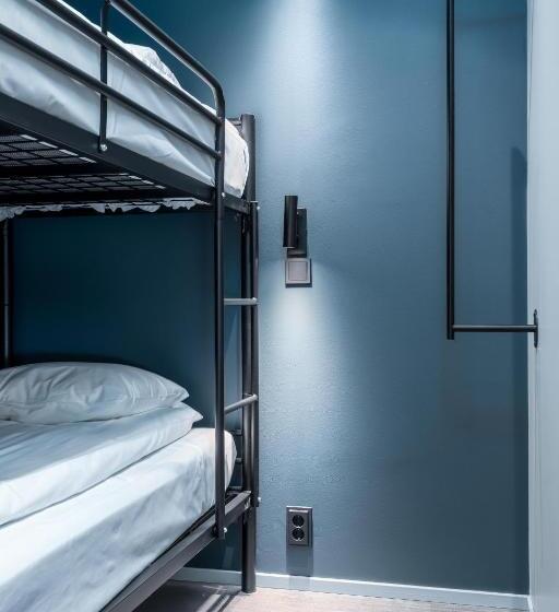 اتاق خانوادگی, Citybox Tallinn City Center