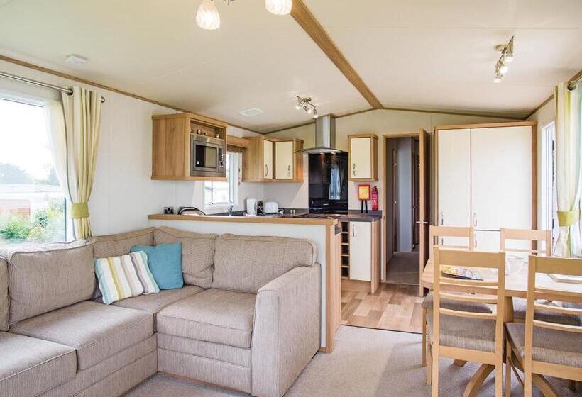 1间卧室的房子, Parc Farm Holiday Park