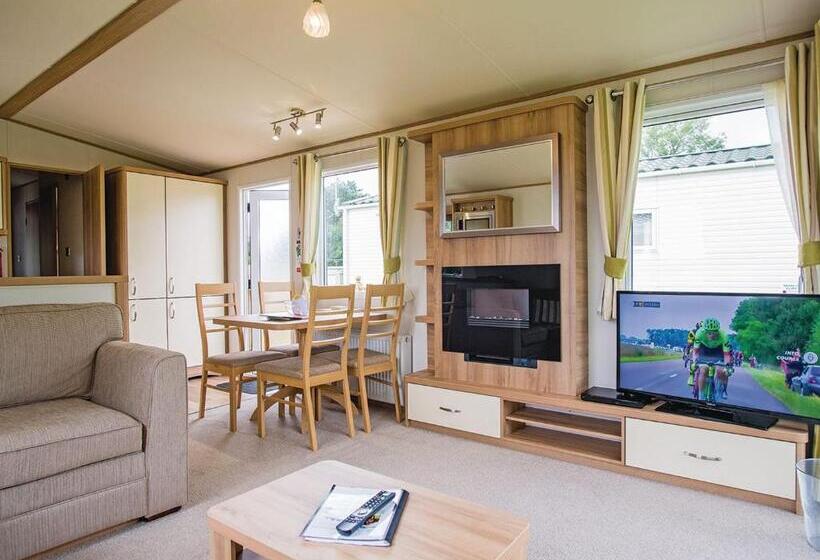 1间卧室的房子, Parc Farm Holiday Park