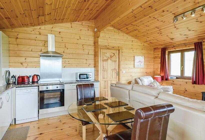 בית, חדר שינה 1, Trewythen Lodges