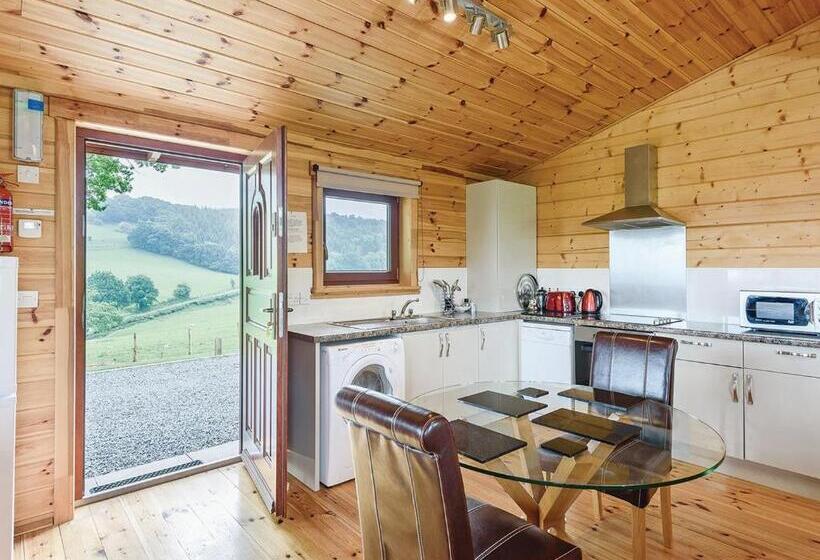 Дом 1 Спальня, Trewythen Lodges