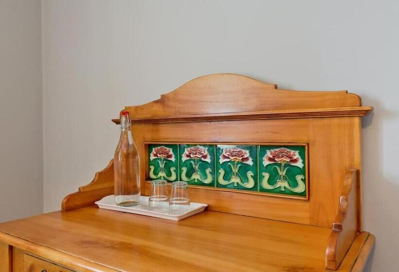 Люкс 2 Спальни, Ash House Bed And Breakfast
