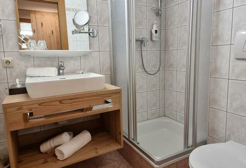 バルコニー付きスタンダードルーム, Gasthof Edelweiß