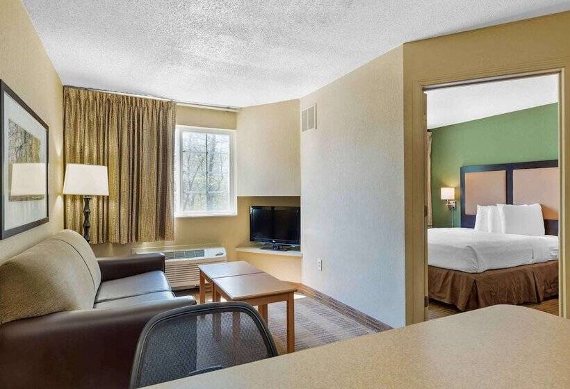 סוויטה, Extended Stay America Suites  Boston  Peabody