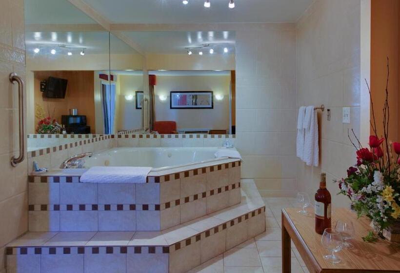 자쿠지 스위트, Master Suites