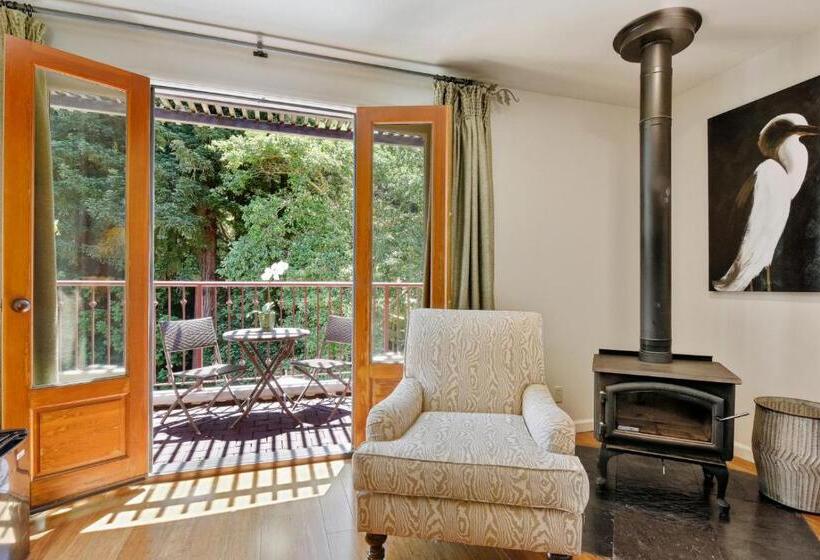 キングサイズベッドのスタンダードルーム, Mill Valley Inn