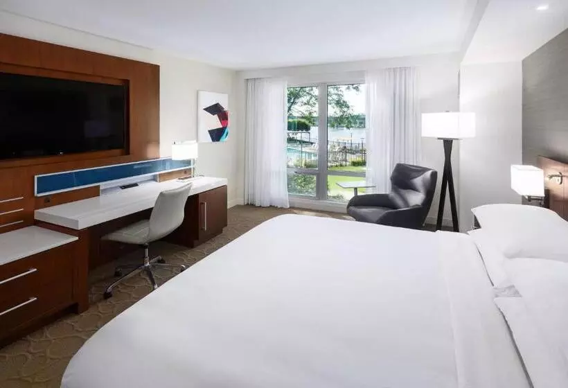 キングサイズベッドのスタンダードルーム, South Sioux City Marriott Riverfront