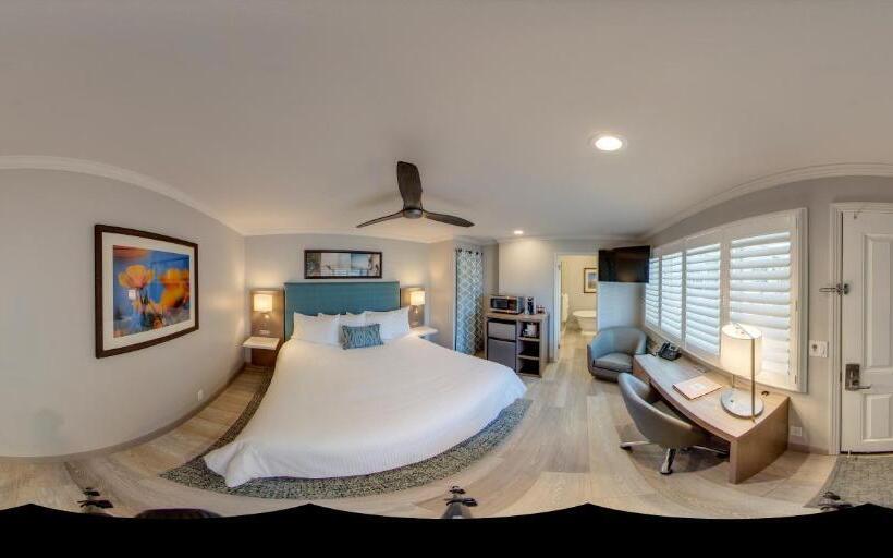 חדר סופריור עם מיטת קינג, Marina Beach Motel