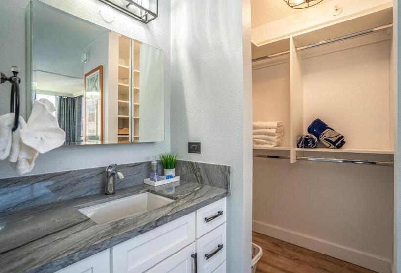 Апартаменты 2 Спальни, Royal Kahana 920