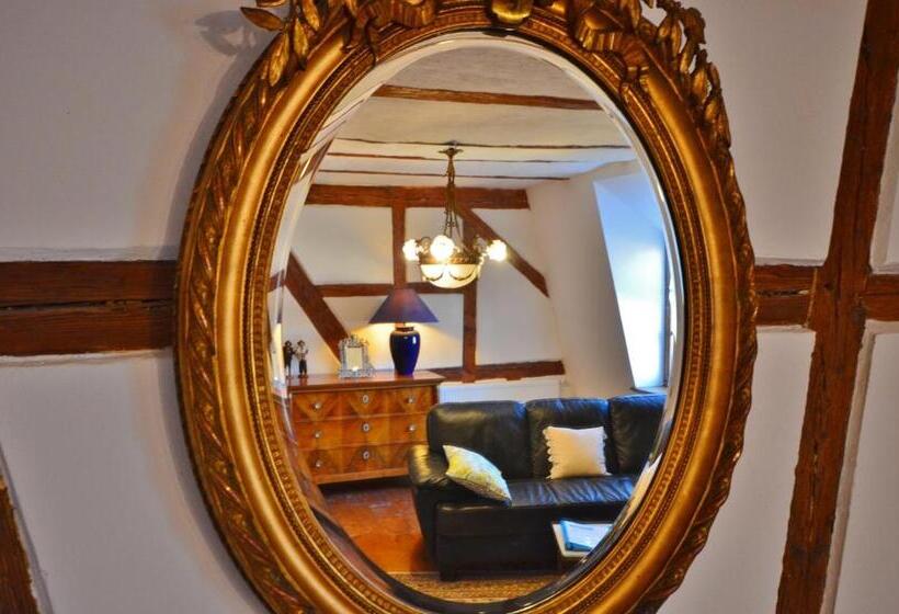 스위트, Chambres D'hôtes Château De Grunstein