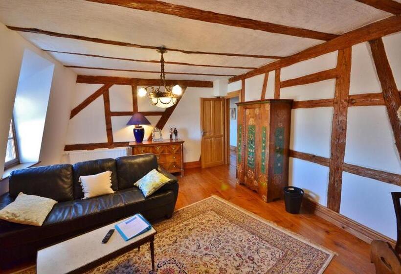 스위트, Chambres D'hôtes Château De Grunstein