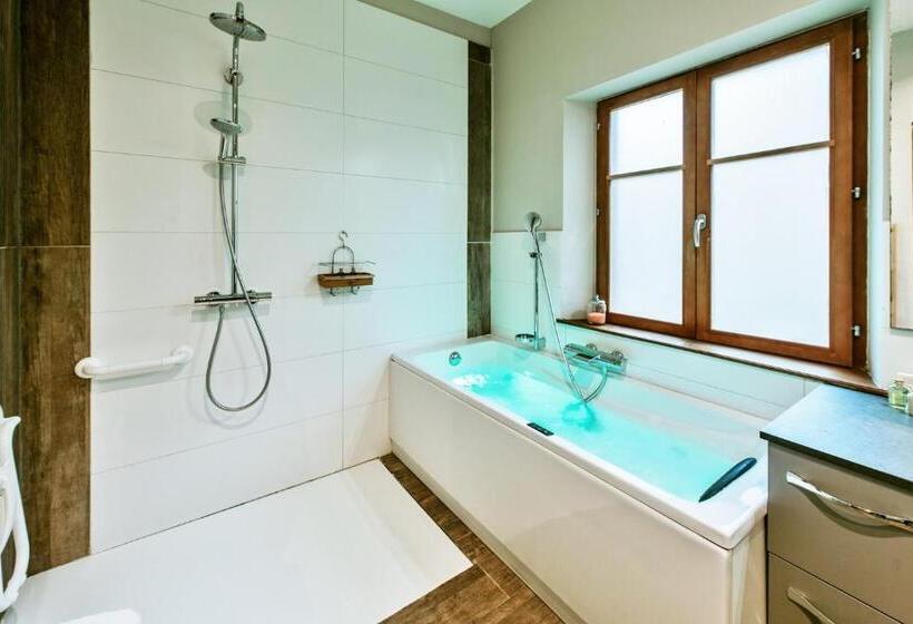 침실 1개 주택, Chambres D'hôtes Château De Grunstein