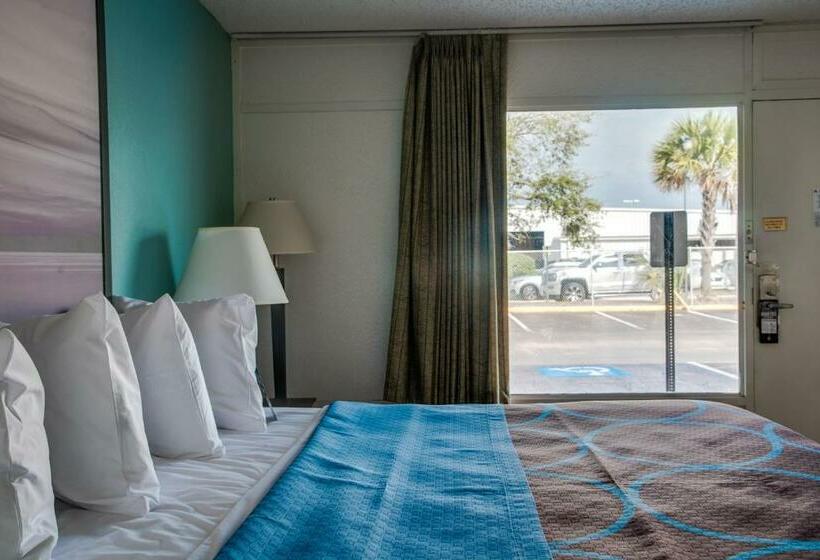 스탠다드 룸 킹사이즈 침대, Super 8 By Wyndham St. Petersburg