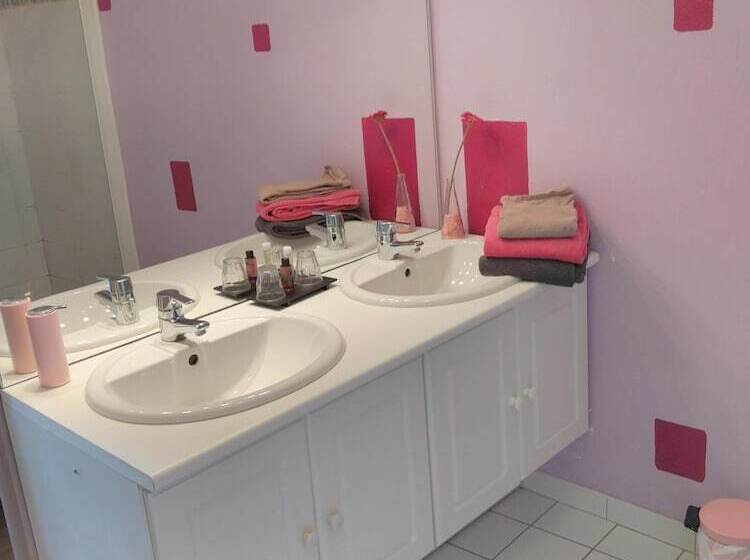 스탠다드 룸, Domaine De La Petite Tour