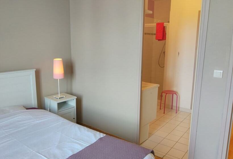 스탠다드 룸, Domaine De La Petite Tour